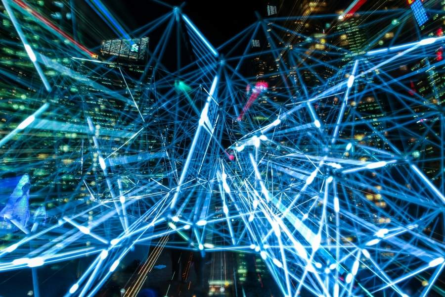 Intelligence artificielle au travail : Québec publie un guide pour une intégration responsable en milieu de travail